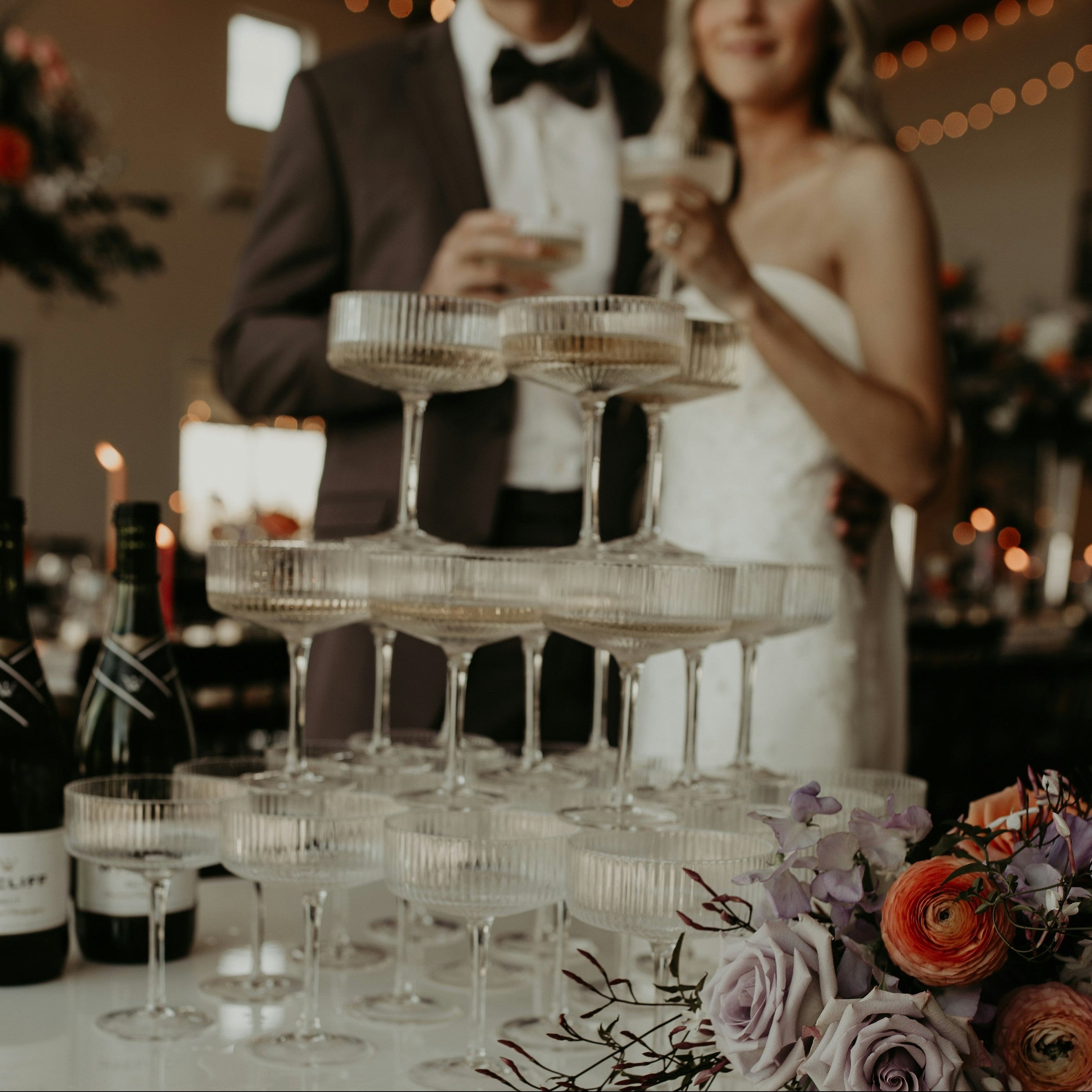 How much is a bartender for a wedding 60 photos - Astyledwedding.com How much is a bartender for a wedding 60 photos - Astyledwedding.com